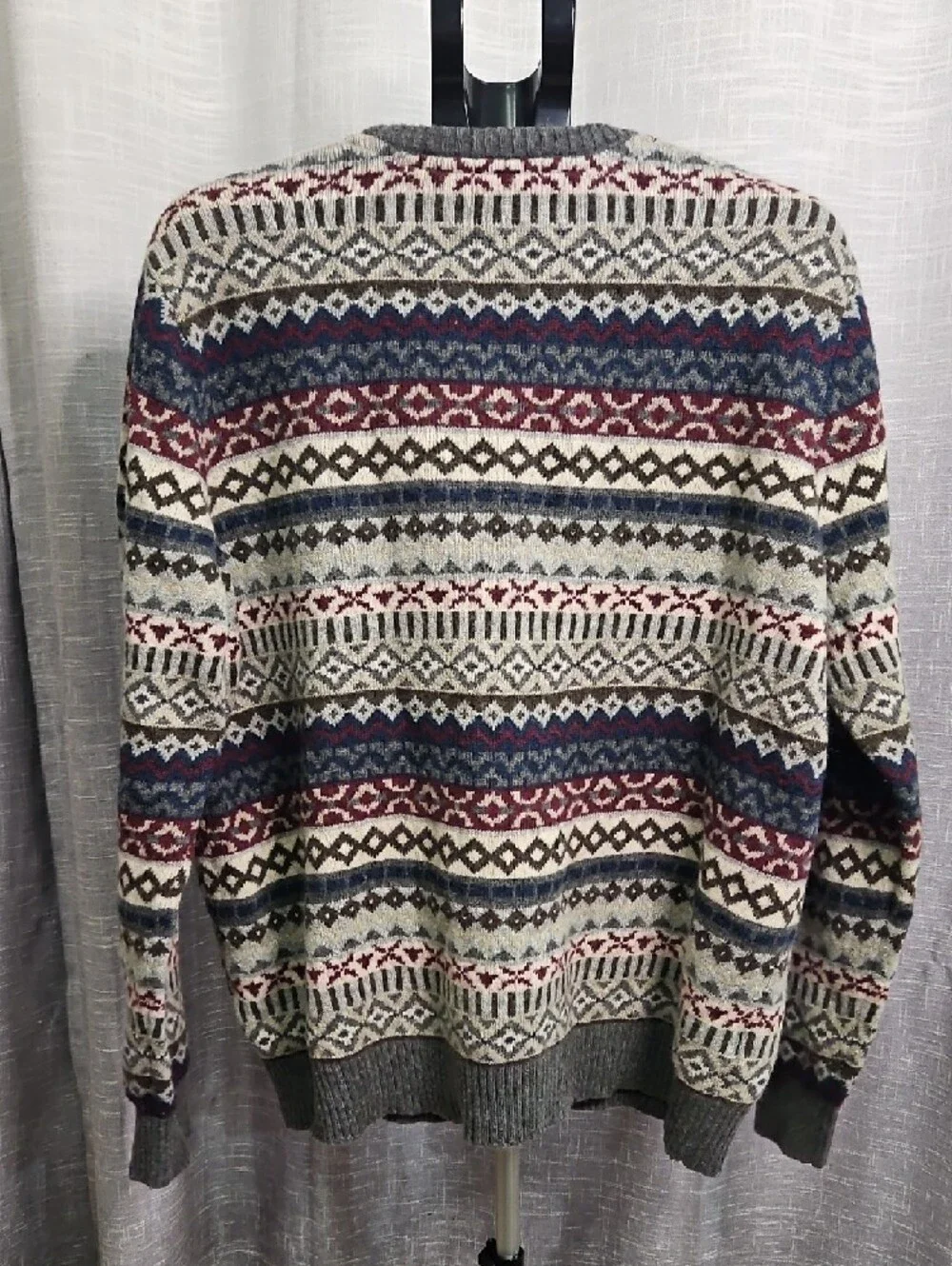 Eddie Bauer Gray Crewneck Sweater with Navy & Burgundy Fair Isle - Picture 2 of 7